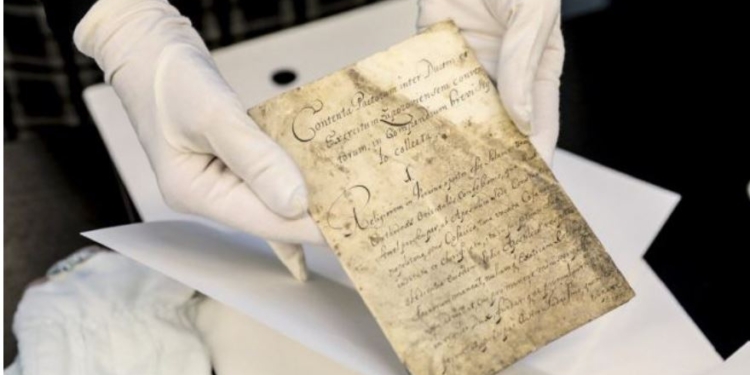 Сколько пробудет в Киеве Конституция Пилипа Орлика? Кто захочет увидеть – успеет (ФОТО)