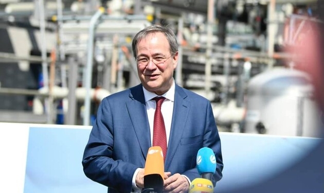 Преемник Меркель уверяет, что угроза санкций Германии не даст РФ использовать “Северный поток-2” против Украины