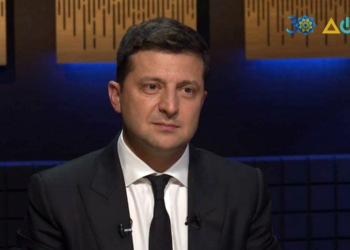 О том, что важнее пули. Большое интервью Зеленского для жителей Донбасса и Крыма (ВИДЕО)