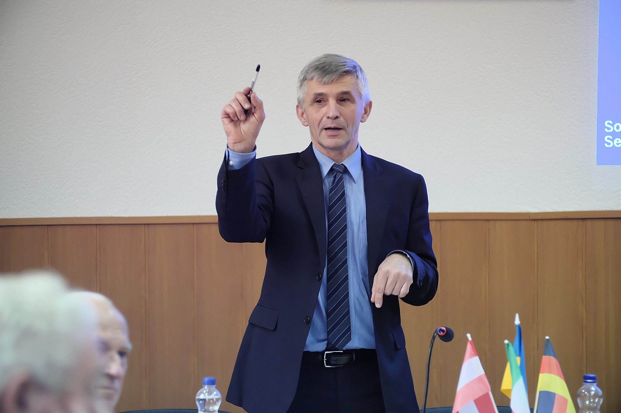 Это будет большим потрясением для нации – ученый о предложении Данилова о переходе с кириллицы на латиницу