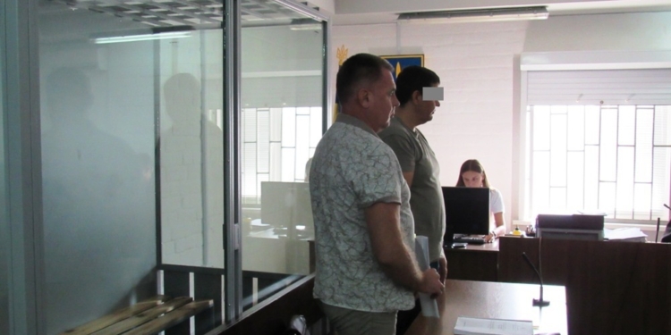 В Николаеве суд рассматривает ходатайство об ужесточении меры пресечения Калашникову: он заявил, что его авто угнали вместе с ним внутри, и совершили смертельное ДТП (ФОТО)