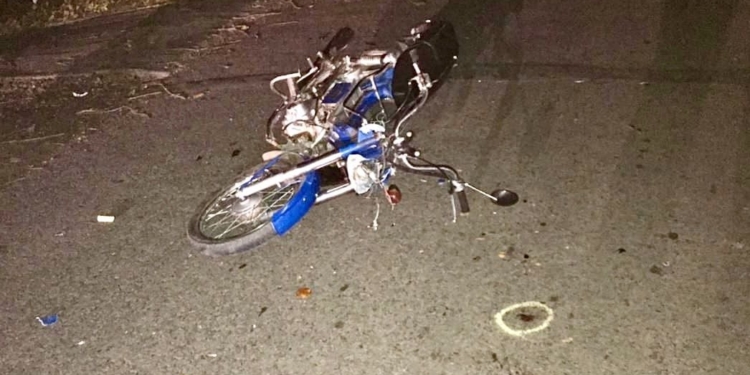 На Николаевщине после ДТП с участием мотоцикла и мопеда в больнице оказались трое (ФОТО)