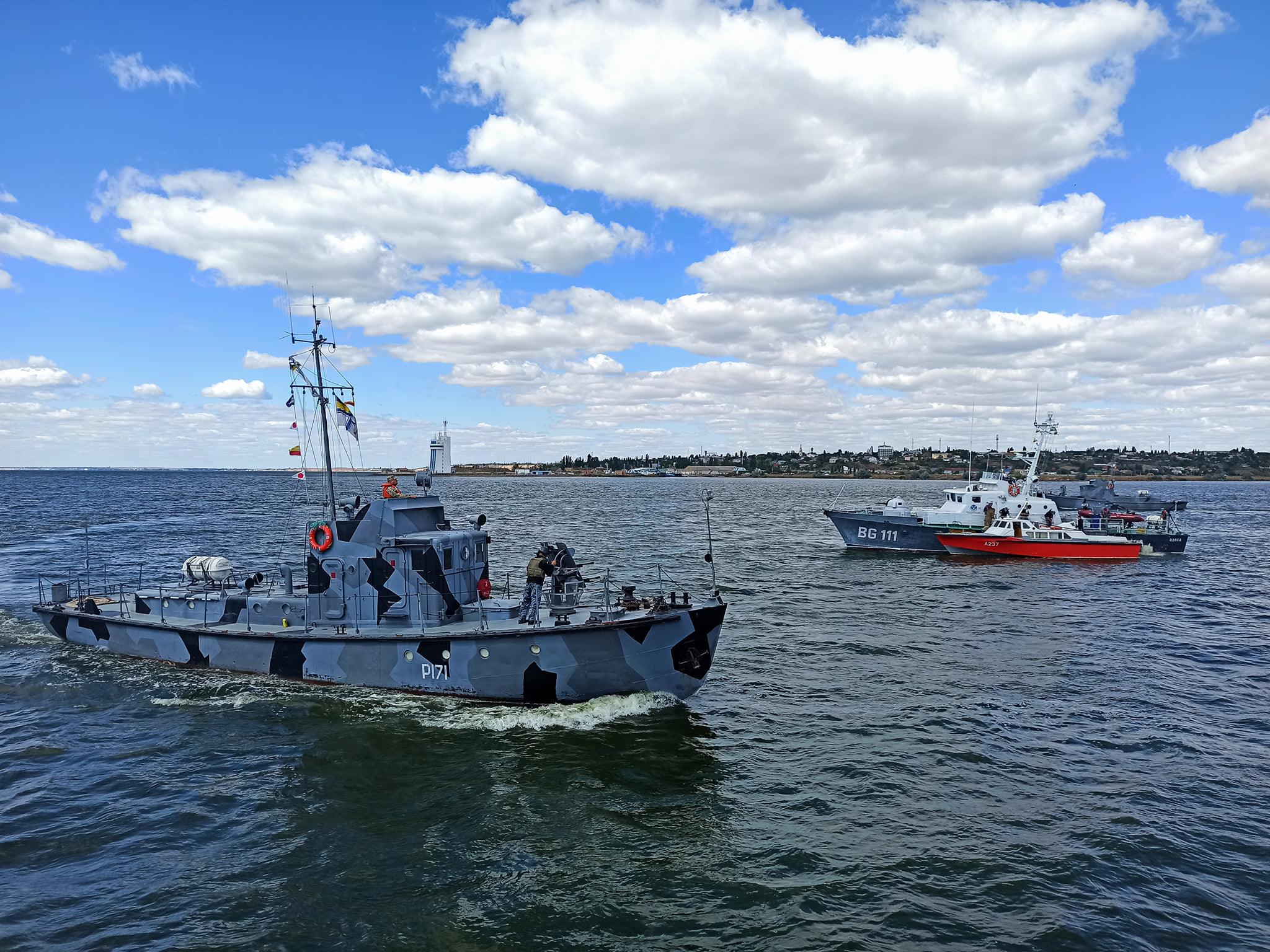 На Николаевщине прошли учения ВМС по охране пунктов базирования (ФОТО)