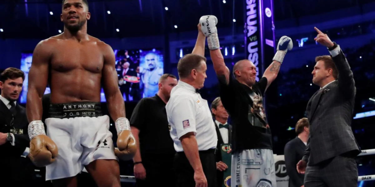 Усик победил Джошуа (ФОТО, ВИДЕО)