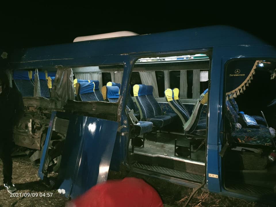 Под Киевом разбился автобус с паломниками-хасидами, один погиб (ФОТО) 7