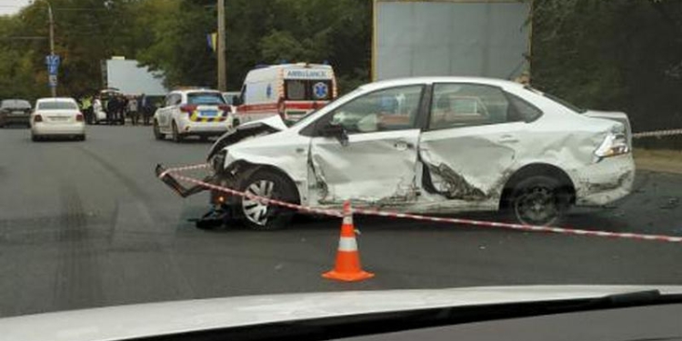 В ДТП на Героев Украины пострадали жена и дочь Владислава Чайки (ФОТО, ВИДЕО)