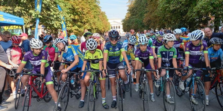 Юные николаевские велосипедисты показали класс на чемпионате Украины (ФОТО)