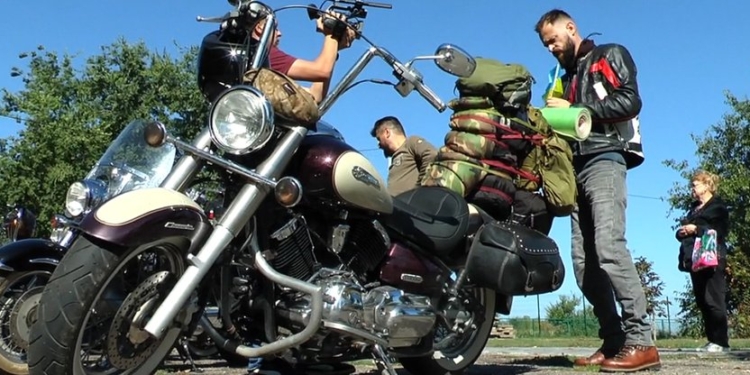 Пятеро байкеров отправились из Николаева  гастромототур по Украине в поисках лучшего бограча