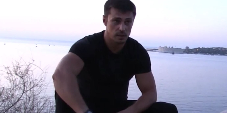 Мог сбежать. В Чехии арестовали россиянина Франчетти, задержанного по запросу Украины (ВИДЕО)