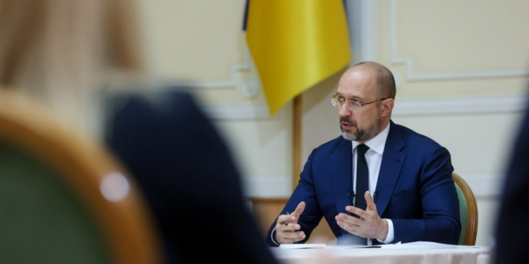 Шмыгаль надеется, что транш от МВФ в размере $750 млн. Украина получит в конце ноября – начале декабря