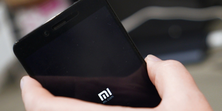 Xiaomi заблокировала свои смартфоны в Крыму и Северной Корее