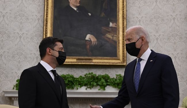 Новый формат по Донбассу, вступление в НАТО, гарантии санкций по “Северному потоку” – Зеленский рассказал содержание “мужского разговора”  с Байденом (ВИДЕО)