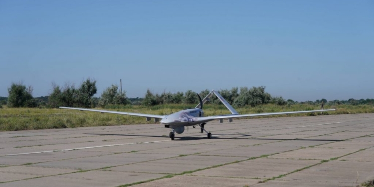 На гибель украинского воина на Донбассе ответили достойно – беспилотник «Байрактар» уничтожил российскую гаубицу (ВИДЕО)