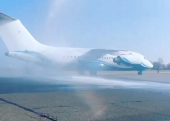 Николаевский аэропорт принял первый рейс новой украинской авиакомпании Air Ocean Airlines (ВИДЕО)