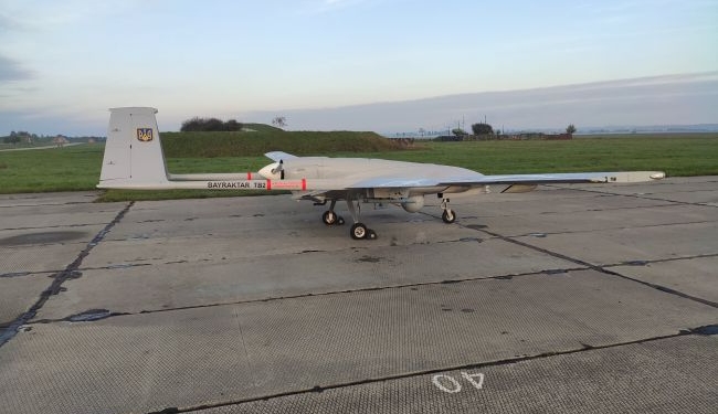 Франция и Германия осудили применение Украиной Bayraktar на Донбассе. МИД предложил поинтересоваться, откуда там запрещенная гаубица