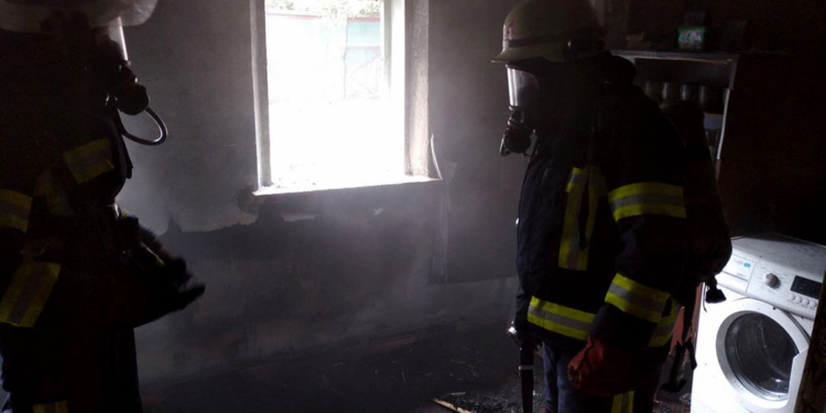 На Николаевщине при пожаре в своем доме погибла пенсионерка