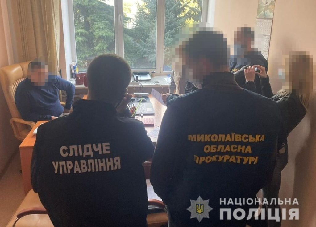 В Николаеве полиция задержала адвоката, которая взяла $3600 на решение в ОГА вопроса выделения земли 5