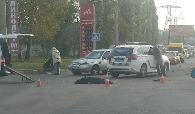 В Николаеве ВАЗ сбил пенсионерку, она умерла до приезда скорой