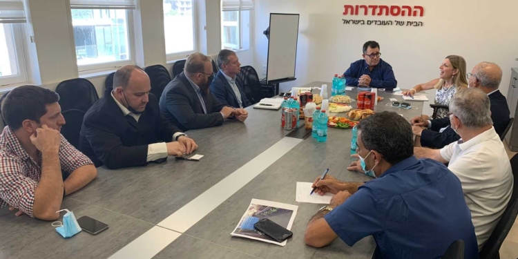 Украинских строителей зовут в Израиль – еще 2 тыс. хотят взять на работу