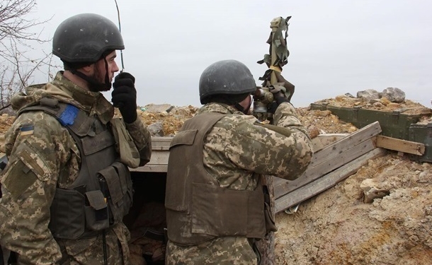 На Донбассе ранены двое военных