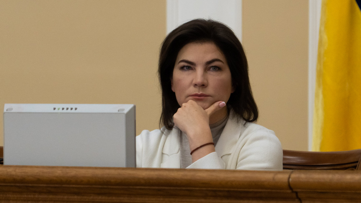 Венедиктова: в Украине – от 3 до 5 миллионов единиц нелегального оружия (ФОТО)