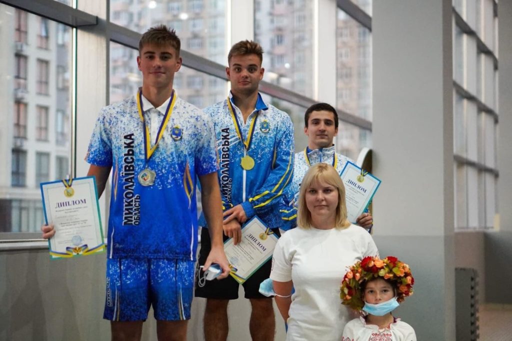 Юные прыгуны в воду из Николаева достойно показали себя на чемпионате Украины и выступят на чемпионате мира (ФОТО) 9