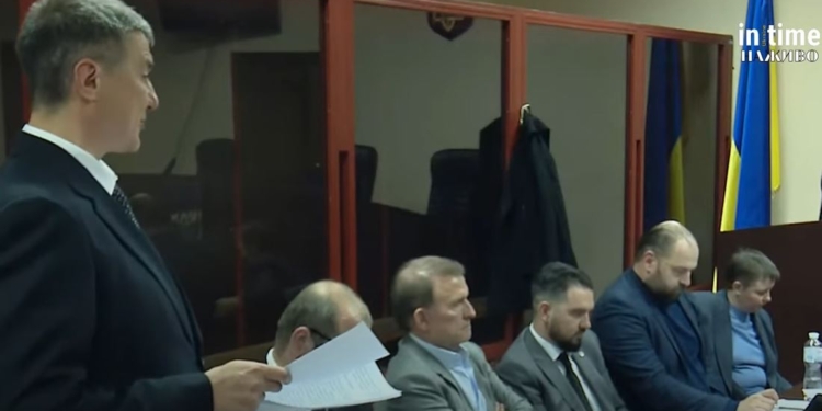 Суд не арестовал Медведчука с залогом в 1 млрд., отправил под круглосуточный домашний арест