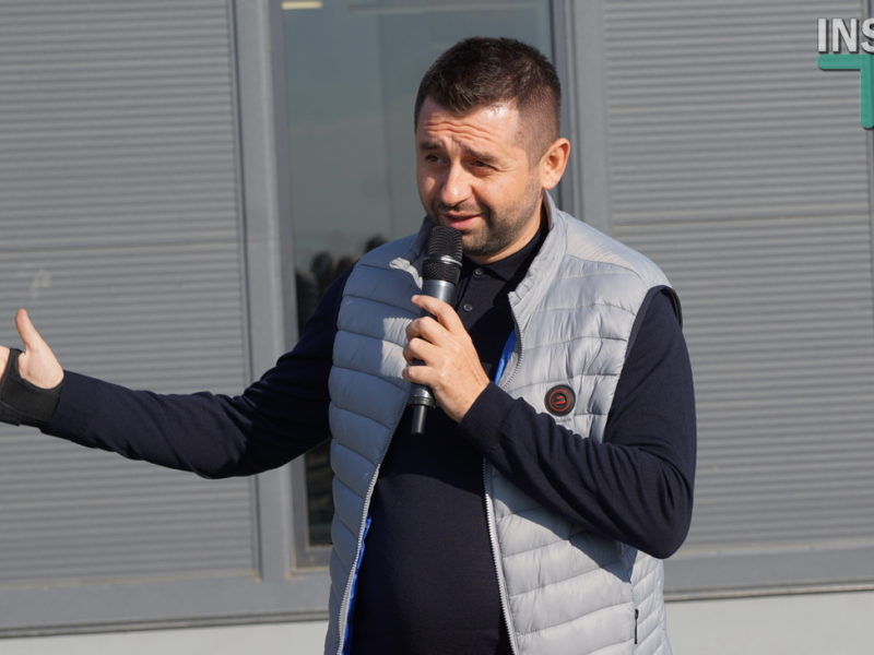 Посилити заходи безпеки і розпочати дерадянізацію уже зараз, не чекаючи Перемоги: Арахамія прокоментував підрив пам’ятника в Миколаєві і висунув вимоги до влади