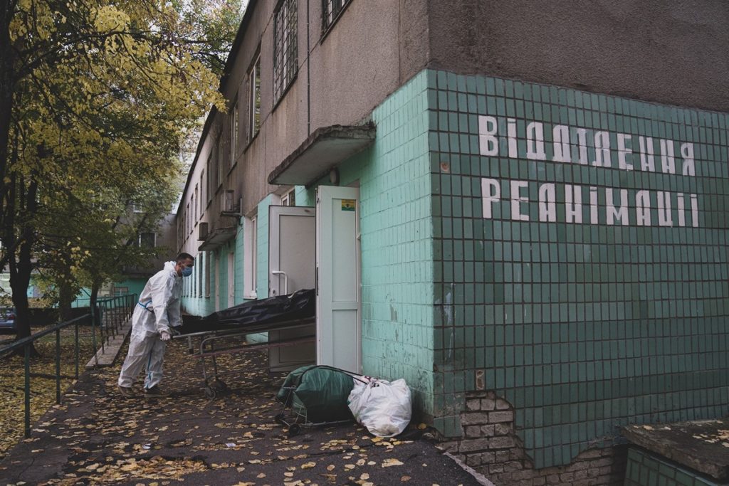Федорова заявила о "десятках трупов" в ковидных больницах Николаева после ночного кризиса с кислородом 1