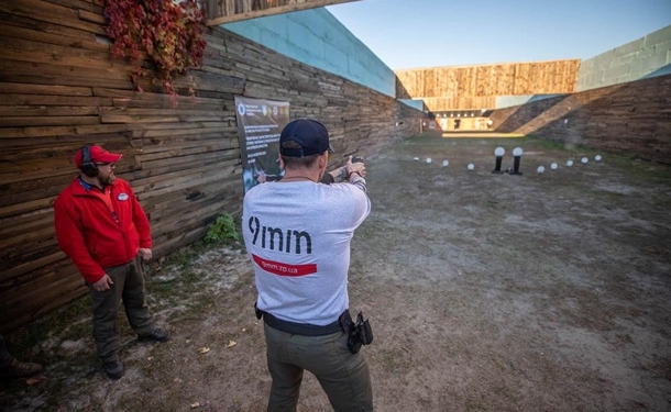 Глава МВД призвал повышать навыки стрельбы среди населения