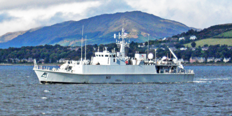 Британские инструкторы готовят украинских моряков к получению тральщиков класса Sandown (ФОТО)