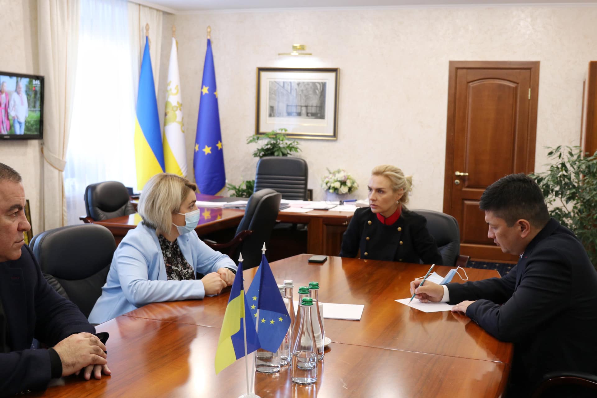 В Николаев приехали проверяющие из МОЗ: будут оценивать качество лечения от COVID-19 (ДОКУМЕНТ)