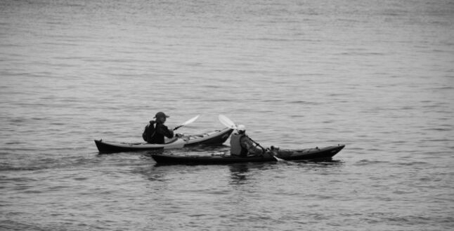 Миграционный кризис в Европе: французский магазин спортинвентаря у Дюнкерка заявил о прекращении продаж каноэ