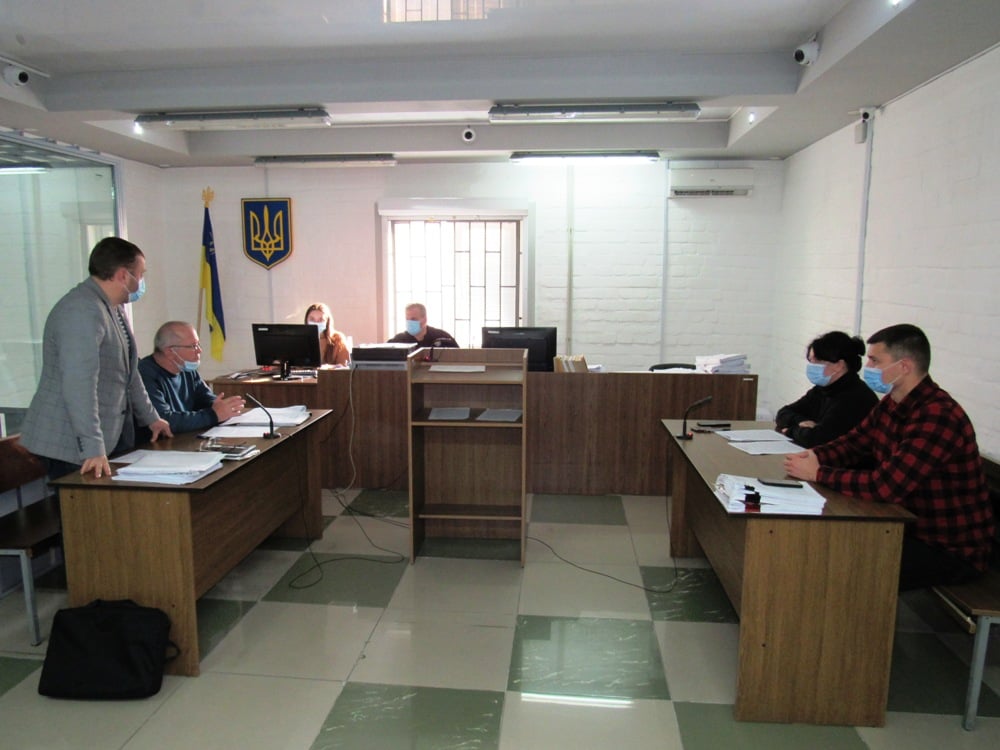 В николаевском суде отец скандально известного Казимирова обещал сам найти своего сына, если его не отправят в СИЗО (ФОТО) 1