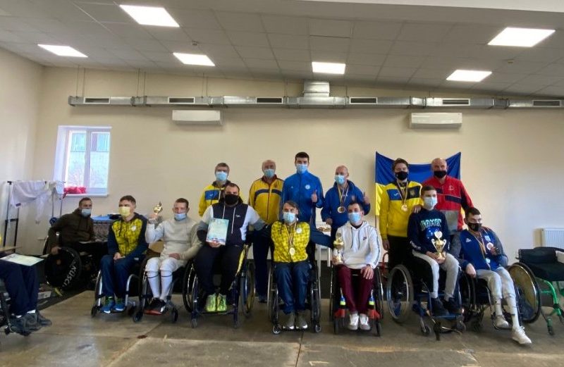 Николаевские фехтовальщики на колясках добыли 8 наград чемпионата Украины (ФОТО)