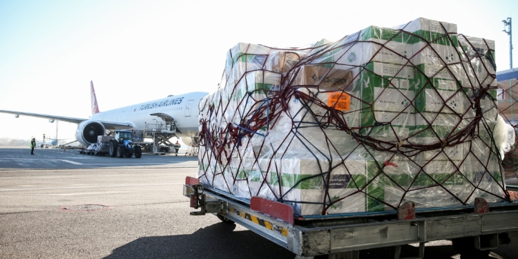 ЮНИСЕФ доставил в Украину почти 3 млн. доз вакцины Moderna (ФОТО)