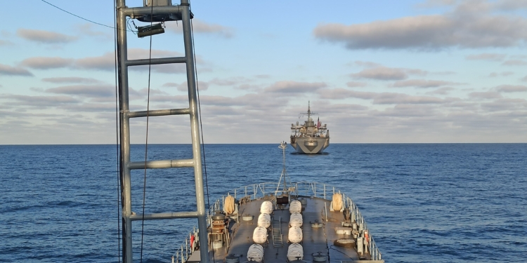 Украинские ВМС провели тренировку типа PASSEX с кораблями ВМС США, Республики Турция и Румынии (ФОТО)