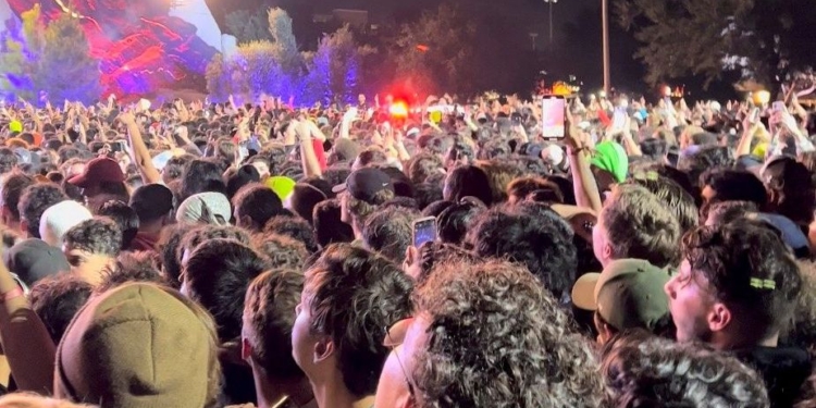 ЧП на музыкальном фестивале в США. Много погибших (ФОТО)