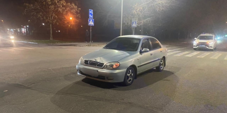 В Николаеве  Lanos на пешеходном переходе сбил 12-летнего мальчика