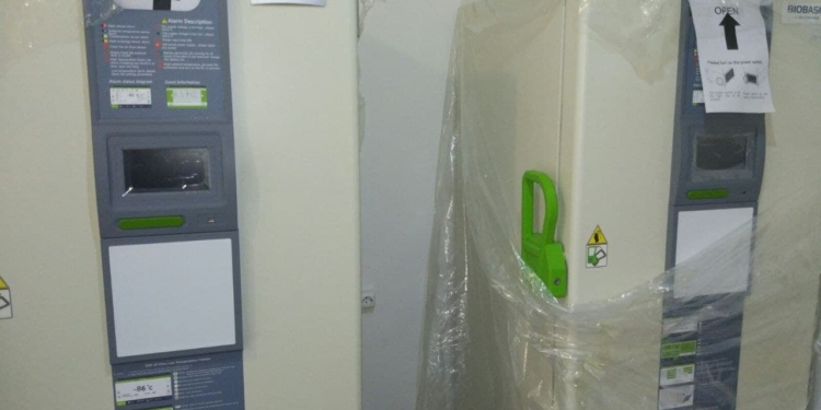 Николаевская область получила две морозильные камеры для хранения вакцины (ФОТО)