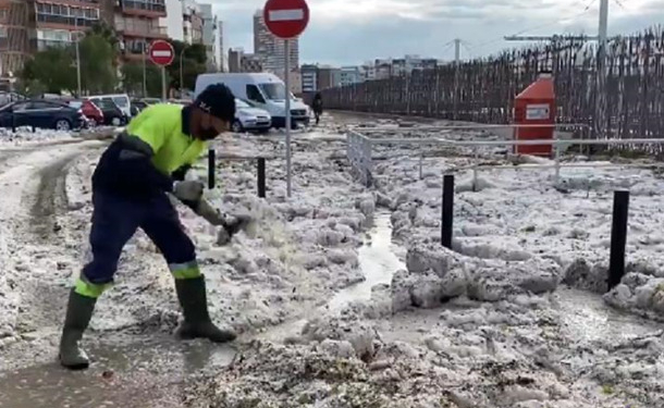 В Испании выпало рекордное количество града (ВИДЕО)