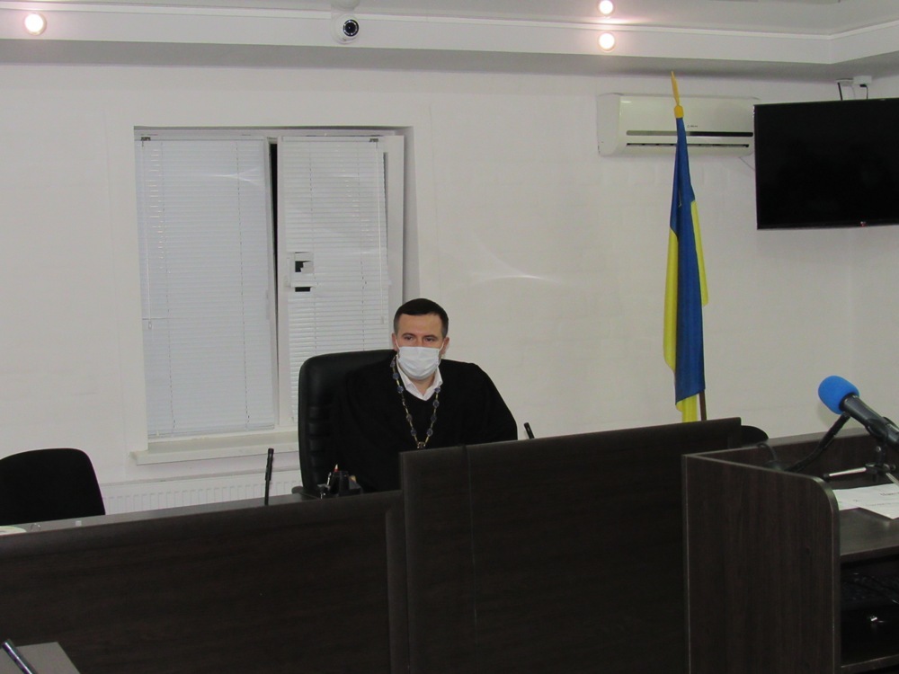 Водителя, которого считают виновным в смертельном ДТП с участием 4 фур на трассе Николаев-Одесса, суд отправил под арест (ФОТО) 5