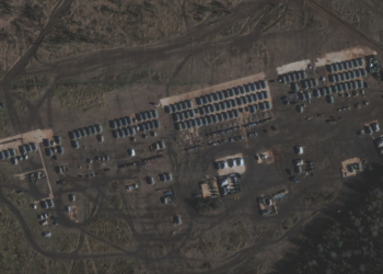 СМИ показали скопление российских войск у границ Украины (ФОТО)