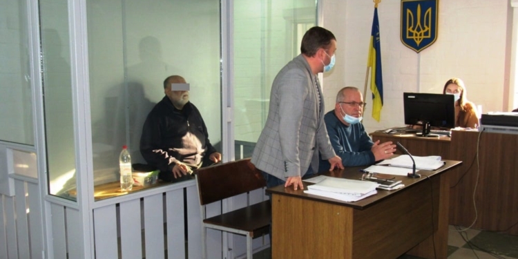 В николаевском суде отец скандально известного Казимирова обещал сам найти своего сына, если его не отправят в СИЗО (ФОТО)