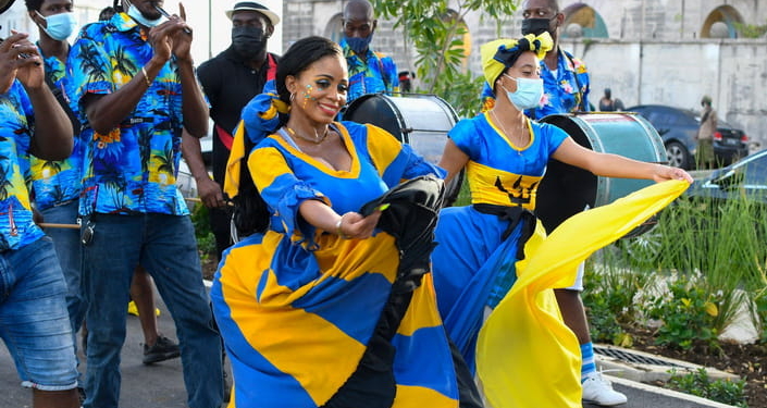 Барбадос уволил королеву Елизавету