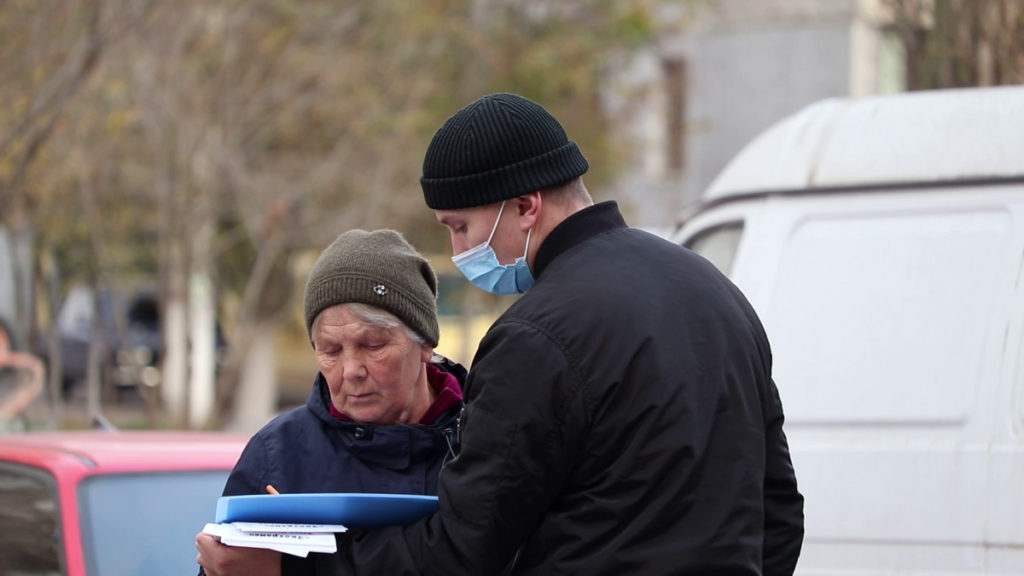 На Намыве в Николаеве собирали подписи против завода-загрязнителя "Экотранс" (ФОТО) 7