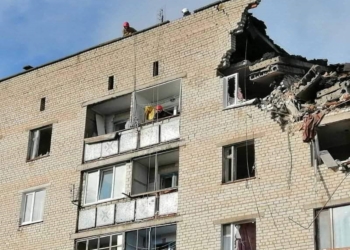 В Николаевской области – взрыв бытового газа в пятиэтажном жилом доме, разрушены два этажа (ФОТО, ВИДЕО)