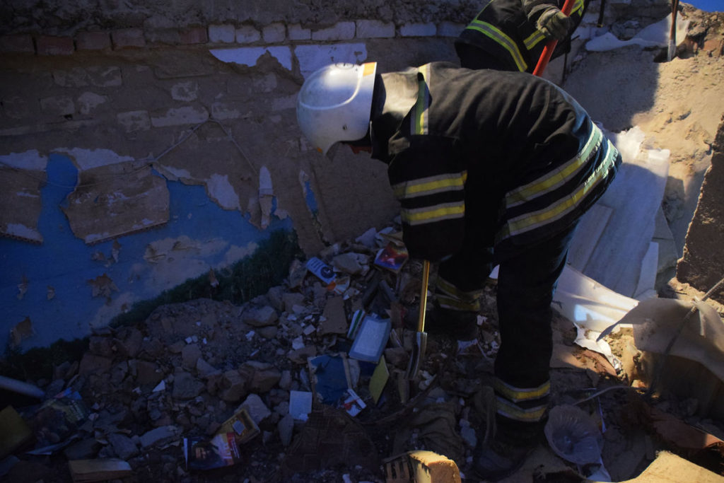 В Новой Одессе продолжается поисково-спасательная операция - ищут еще одного человека (ФОТО) 9