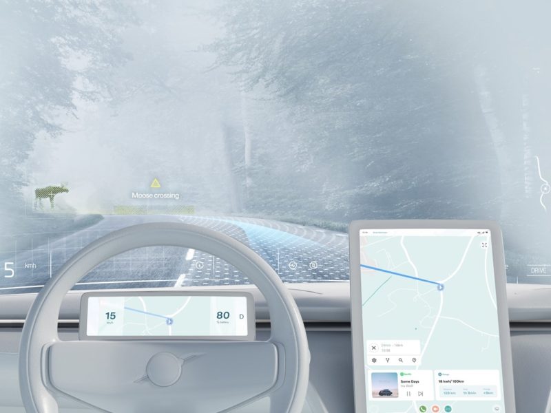 Другая реальность. Volvo превратит стекла своих автомобилей в проекционный дисплей (ФОТО)