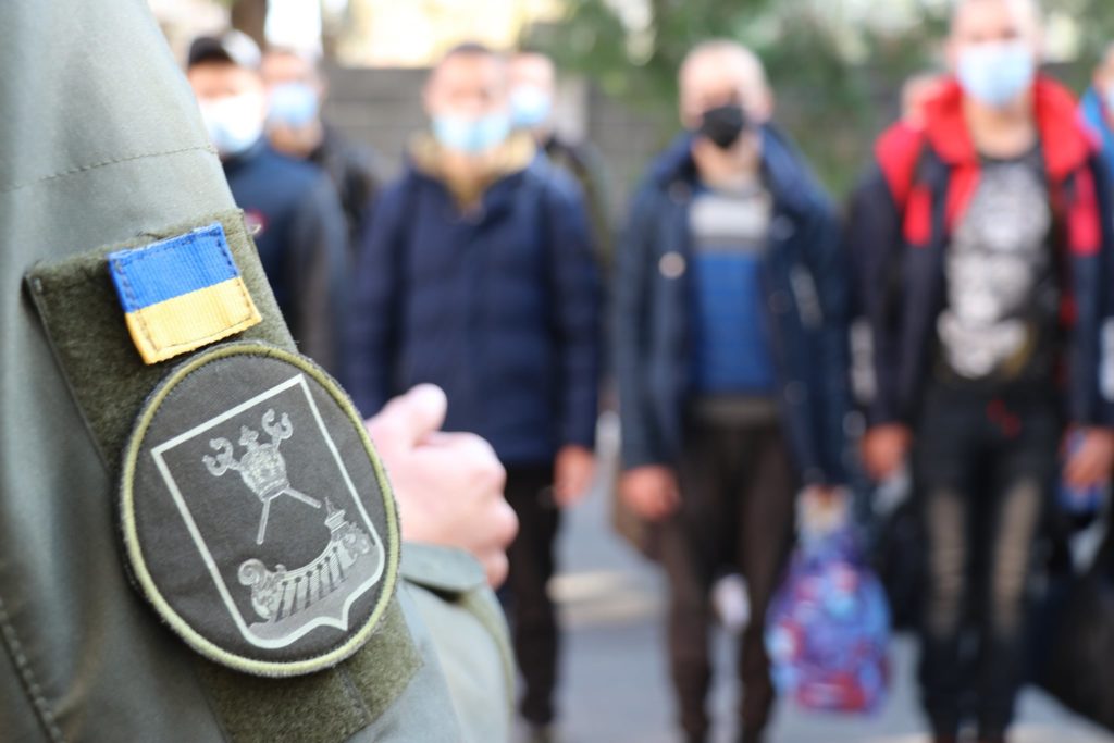 Николаевский полк Национальной гвардии Украины пополнился призывниками (ФОТО) 11